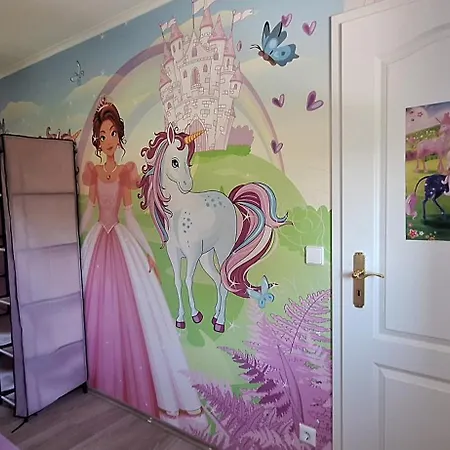 Fuer Max6gaeste 2kids 4erwn Nyaraló *